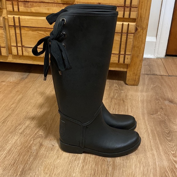 Coach rain boots slightly worn - Picture 3 of 6
